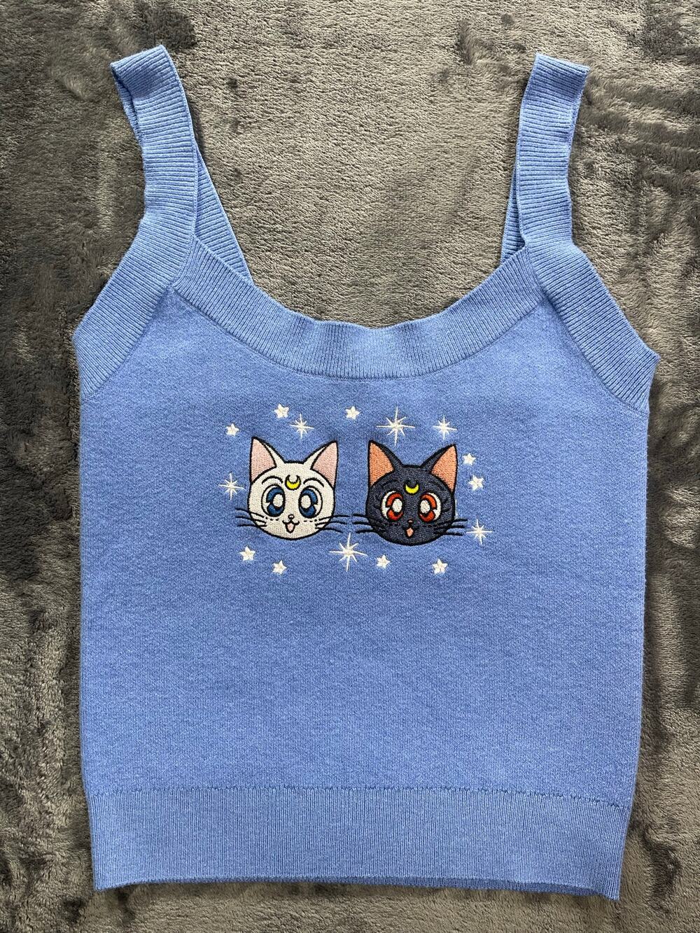 Sailor Moon BoxLunch Exclusive Luna & Artemis Knit Tank Top Small